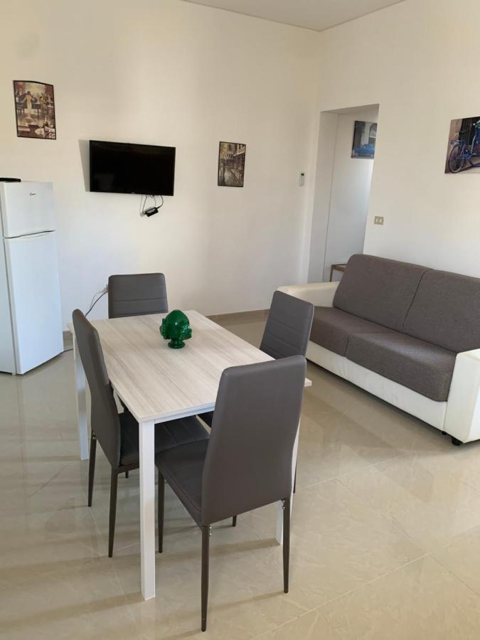Il Canaletto Apartments Porto Cesareo Exterior photo